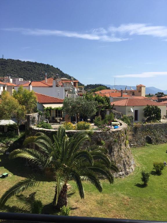 Regina Hotel Nafpaktos Exterior foto