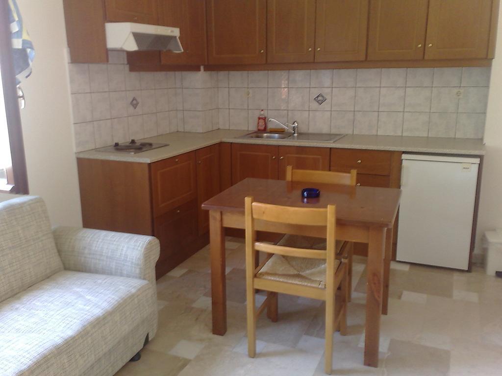 Regina Hotel Nafpaktos Habitación foto