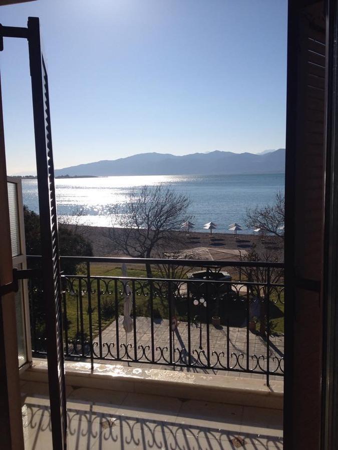 Regina Hotel Nafpaktos Exterior foto
